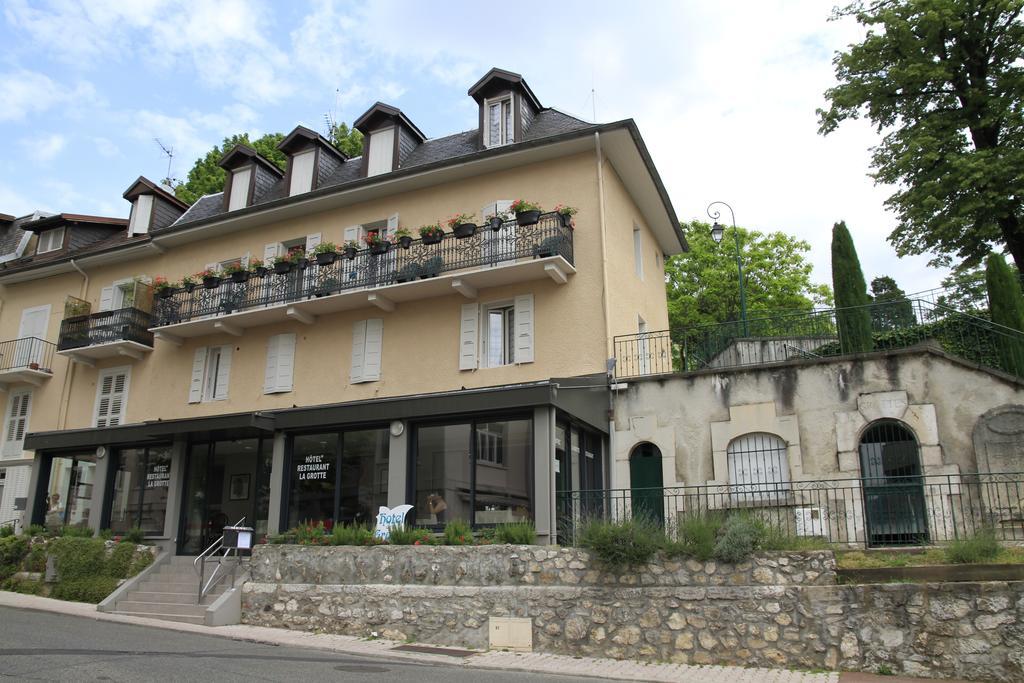 Hotel De La Grotte Екс ле Бен Екстериор снимка